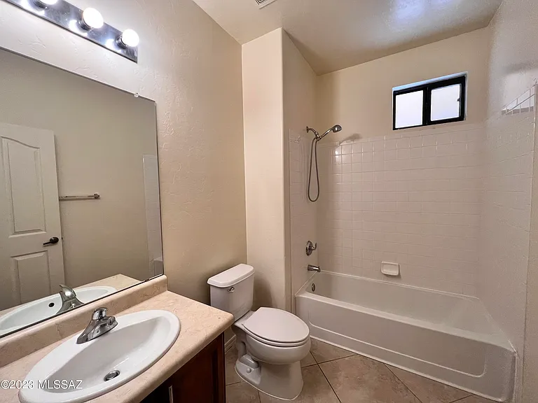 7560 E Truces Pl — Photo 11