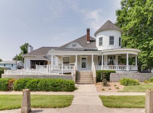 307 NW Vine St, Atlanta, IL 61723