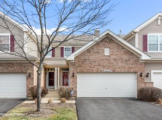 34W630 Roosevelt Ave UNIT E, St Charles, IL 60174