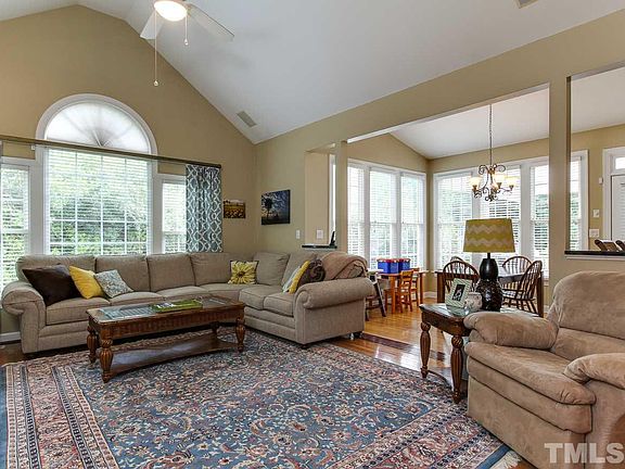 2nd image of 4604 Chandler Grove Ct