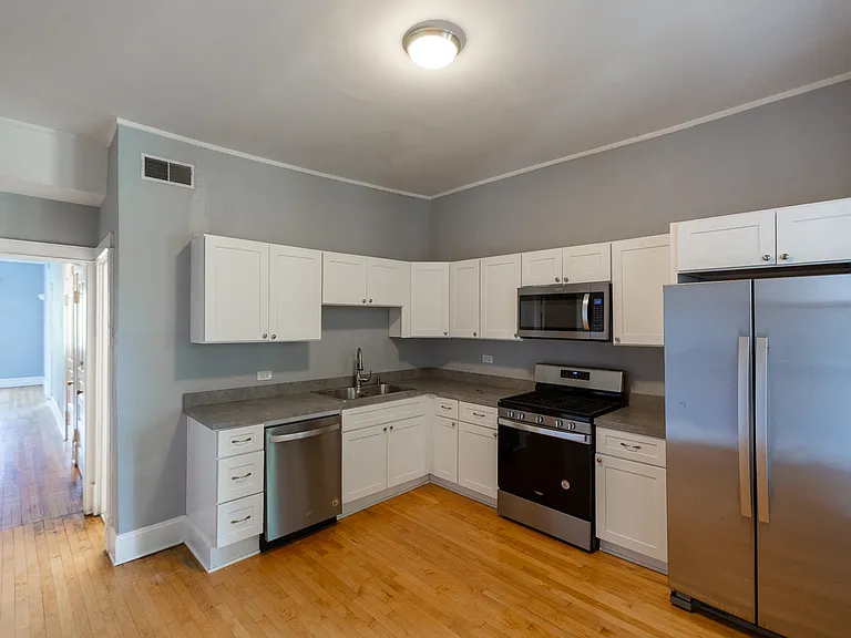 3826 N Ashland Ave #2 — Photo 4