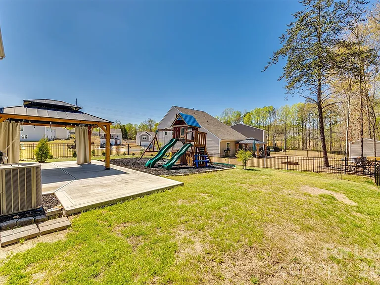 1131 Ava Trail Ln — Photo 30