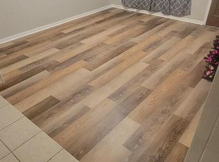 457 10th St, Somerville, TX 77879