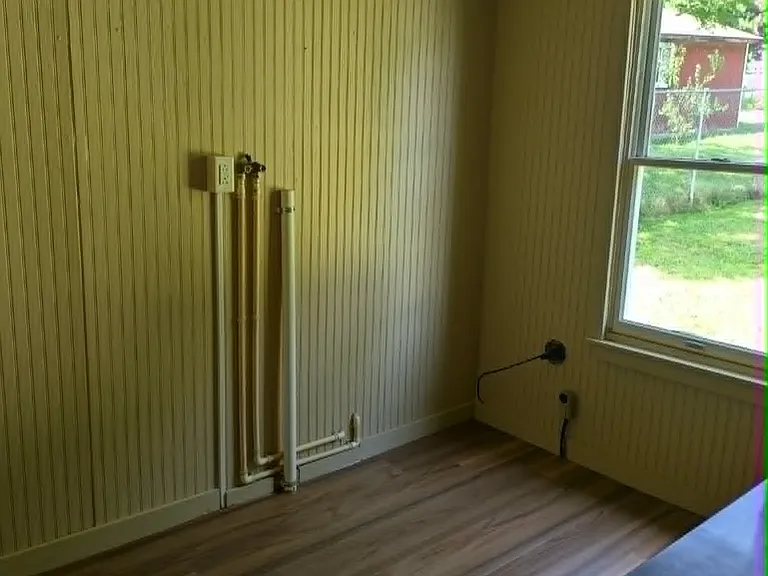 1418 Richards Ave — Photo 6