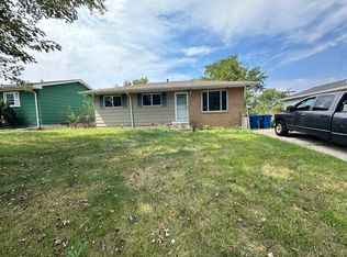 2030 Matthews Pl, Gary, IN 46406