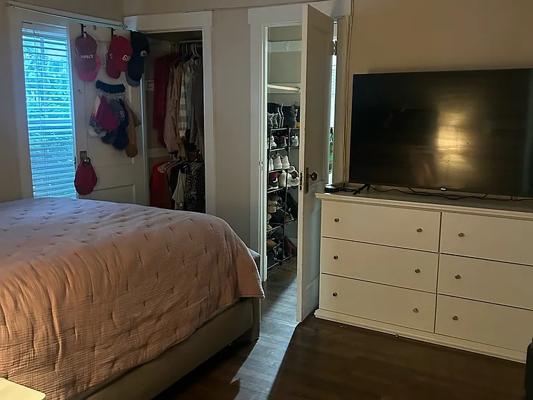 4508 J C Nichols Pkwy #2S — Photo 22