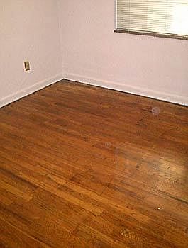 4th image of 2519 Indianola Ave APT H