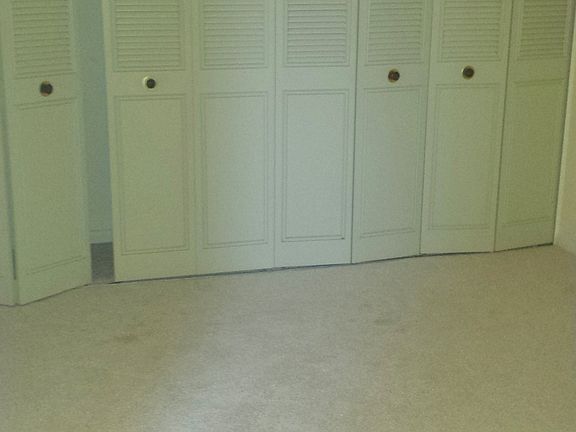 5th image of 4580 Holly Lake Dr