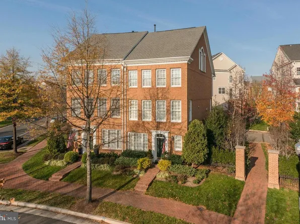 174 Cameron Station Blvd, Alexandria, VA 22304