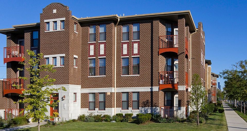 1st image of 651 E 38th Pl Unit 201