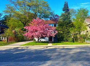 17 Waubeek St, Parry Sound, ON P2A1B8