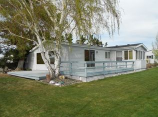 960 Orchard Dr SW, Mattawa, WA 99349