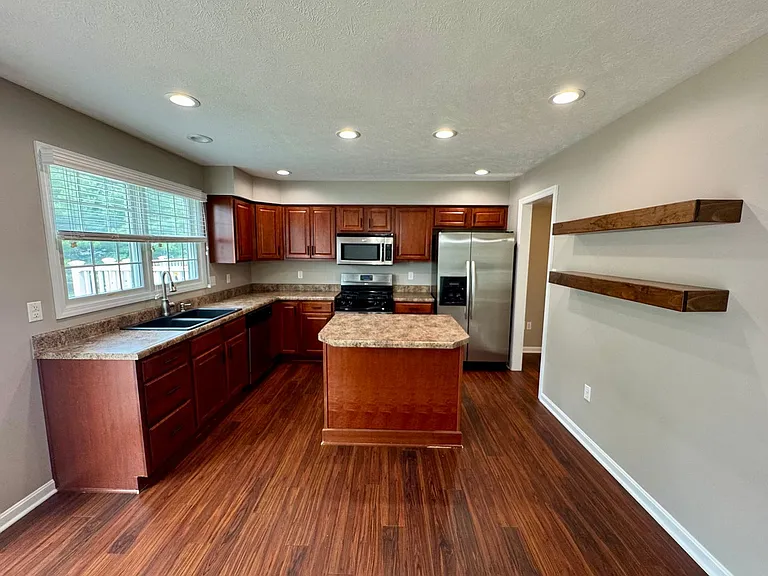 307 Marshall Heights Dr — Photo 28