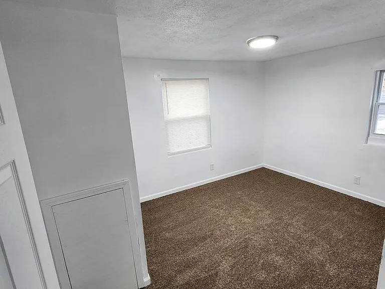 10422 Dove Ave — Photo 14