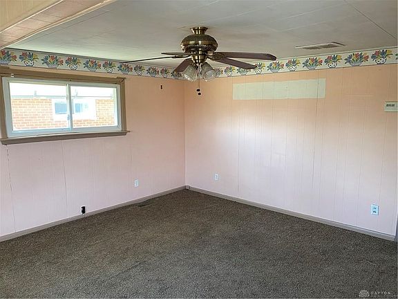 5th image of 2531 Ontario Ave