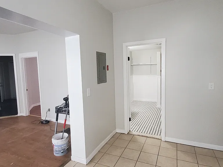 86 Sanford Ave #1 — Photo 9
