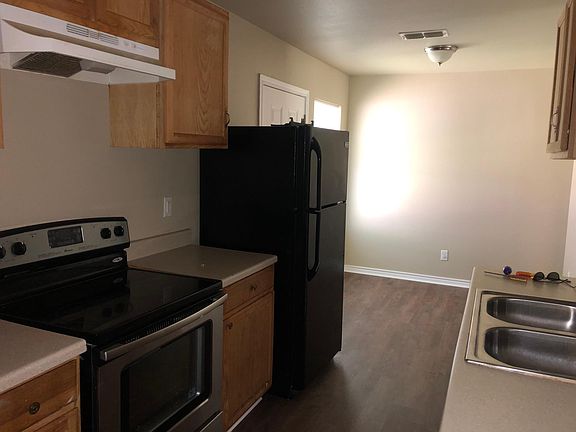 3rd image of 105 S Beulah St #B