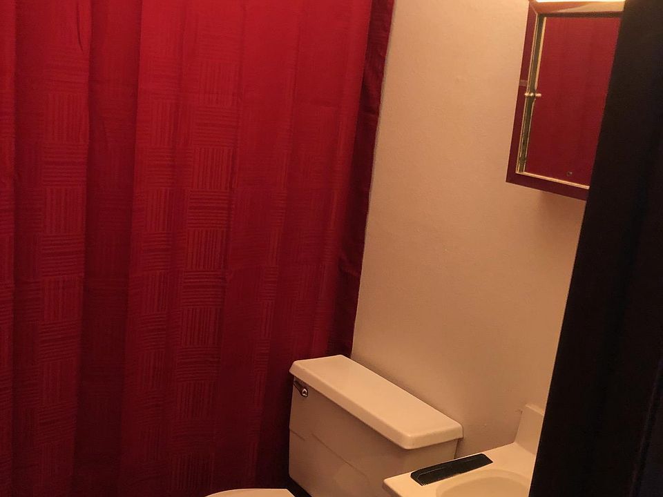 2nd image of 1105 Gray St #1