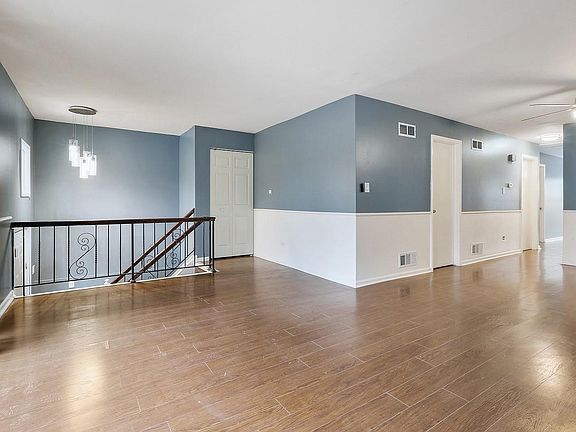 2nd image of 21628 Peterson Ave