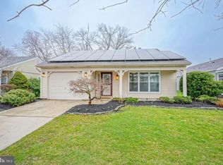 28 Cotherstone Dr, Southampton, NJ