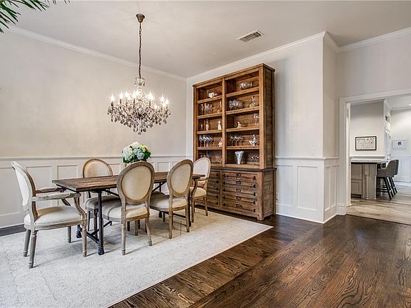 4th image of 12520 Renoir Ln