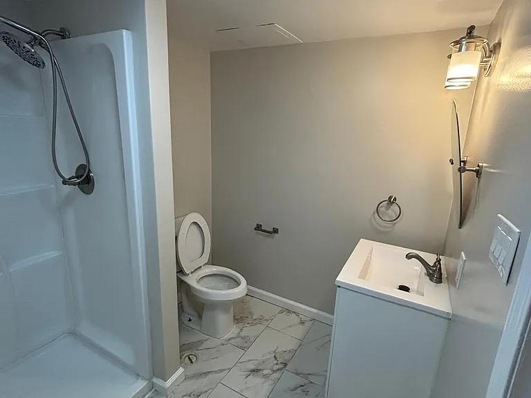 5931 Roosevelt Pl — Photo 25