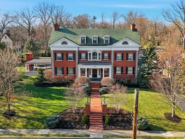 2957 Annwood St, Cincinnati, OH 45206