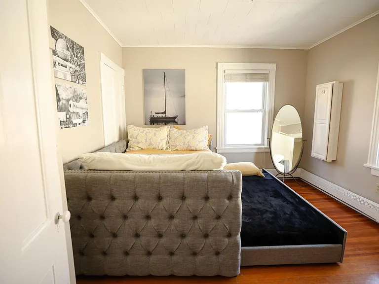 14 Parry Ave — Photo 18