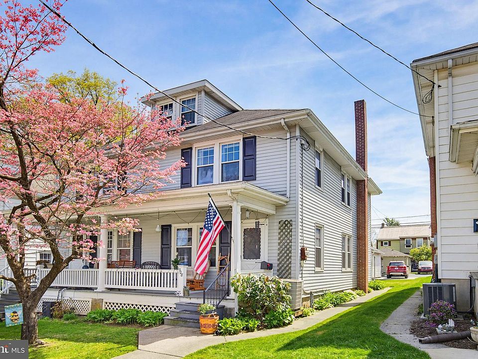 1st image of 308 E New St