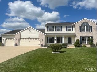 4061 E Oldfield Dr, Leesburg, IN
