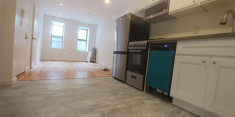 Rented by GPA Realty | media 10