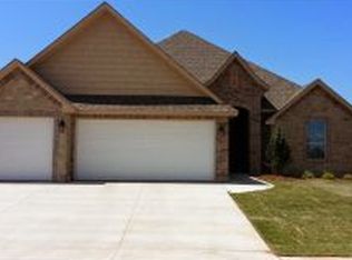 18833 Rolling Hill Way, Edmond, OK 73012