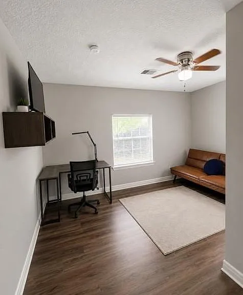 4006 Caplin St — Photo 14