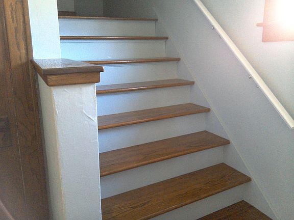 front foyer to 2nd floor