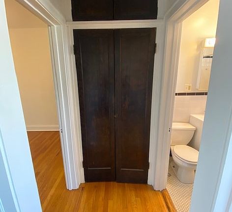 4th image of 1628 W Balmoral Ave Unit 2B