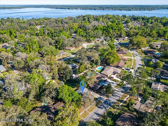 4th image of 3327 HOLLYCREST Boulevard