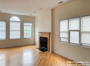 2510 N Southport Ave #3, Chicago, IL 60614