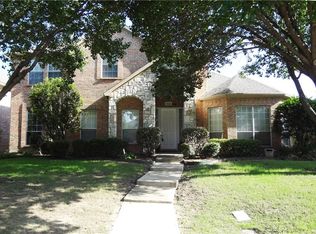9518 Windy Hollow Dr, Irving, TX 75063