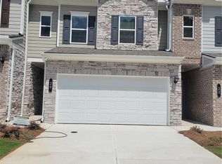 20 Jacobs Farm Ln, Lawrenceville, GA 30045