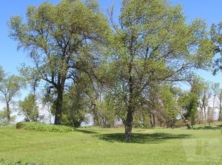 1666 210th St, Hampton, IA 50441