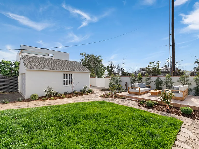 15328 De Pauw St — Photo 35