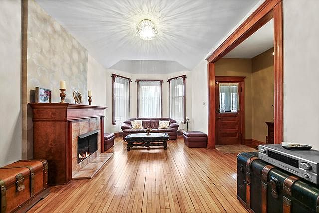 1st image of 2453 N California Ave #1F