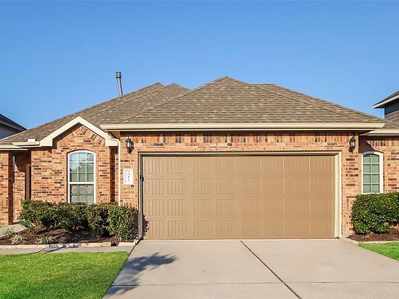 2nd image of 24114 Auburn Woods Ct