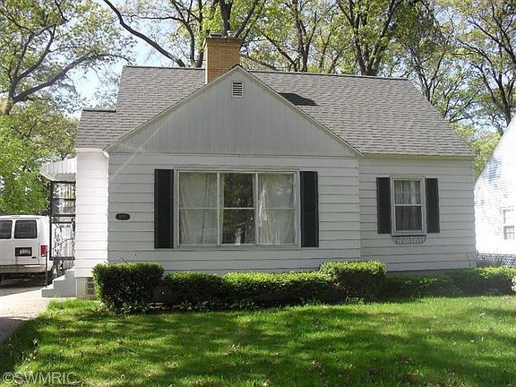 2nd image of 1645 Winchester Dr