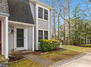 8 Cedar Ct, Somers Point, NJ 08244