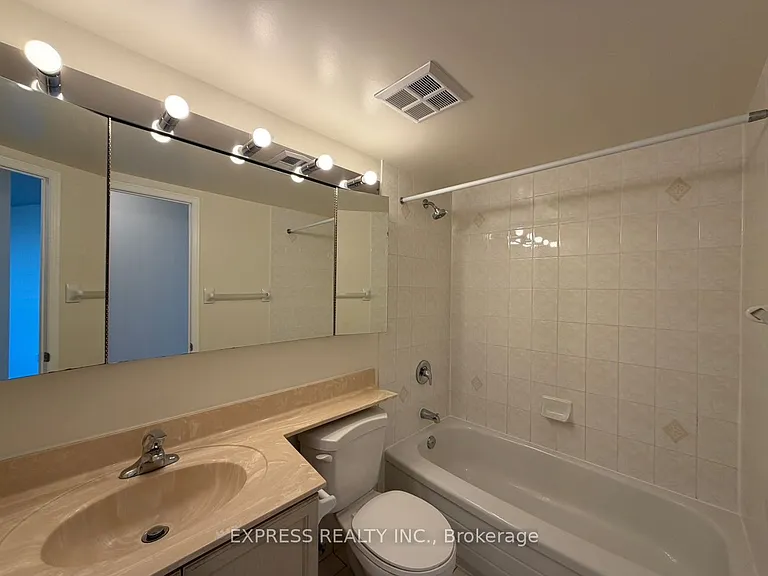 39 Pemberton Ave #LPH07 — Photo 12