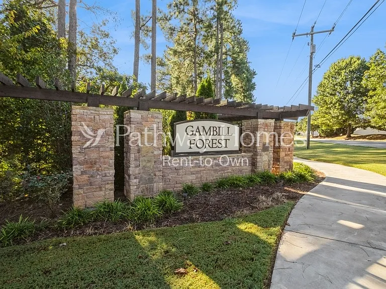 335 Kennerly Center Dr — Photo 17