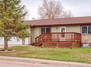 508 Wilderness Dr, Gillette, WY 82718