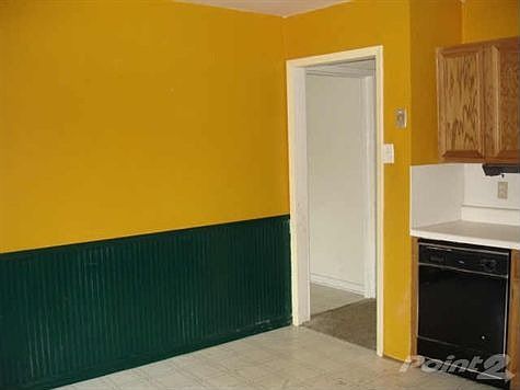 3rd image of 4412 Eileen St