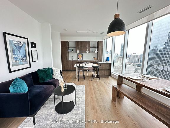 4th image of 197 Yonge St #2902